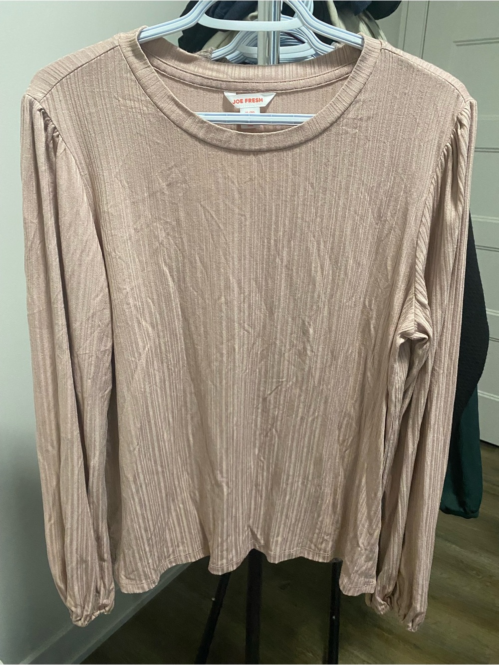 Joe Fresh Long-Sleeve Ribbed Crewneck Shirt in Dusty Pink-Beige